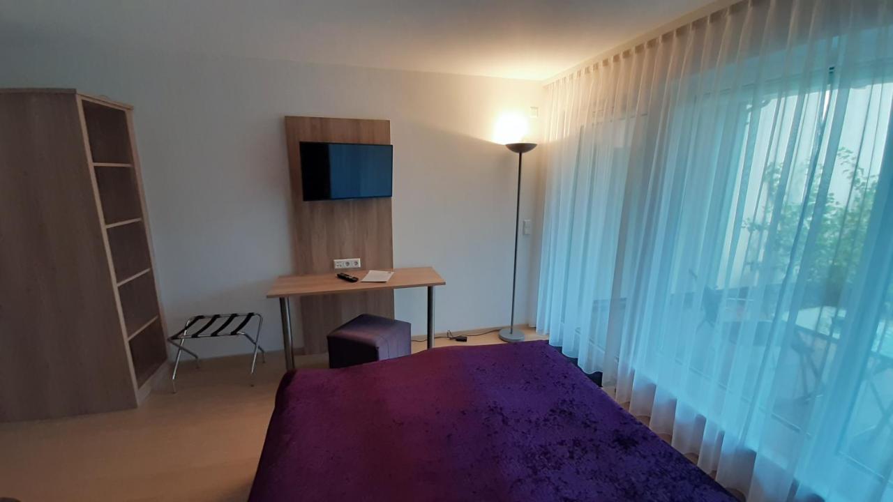Appartements Am Schillergarten เดรสเดน ภายนอก รูปภาพ