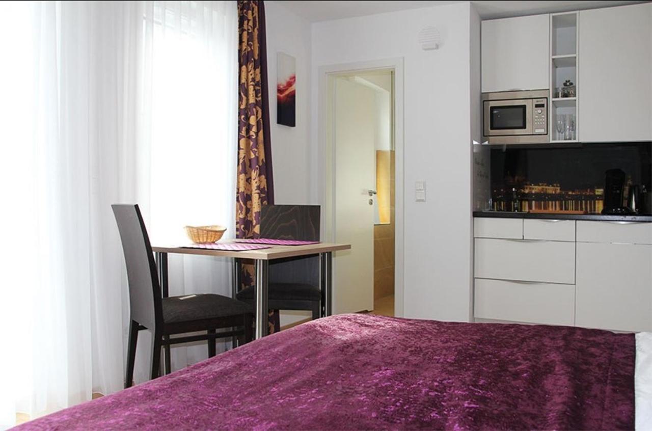 Appartements Am Schillergarten เดรสเดน ภายนอก รูปภาพ