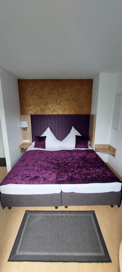 Appartements Am Schillergarten เดรสเดน ภายนอก รูปภาพ